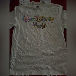 Walt Disney World Princess Theme Adult Shirt Medium